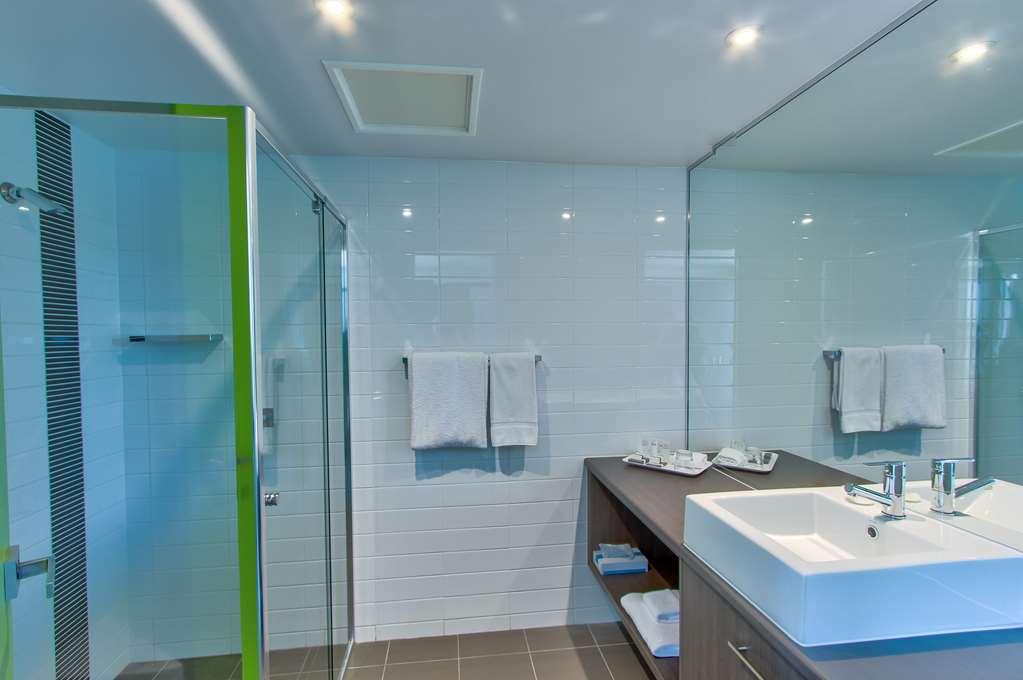 Mackay Oceanside Central Hotel Official الغرفة الصورة