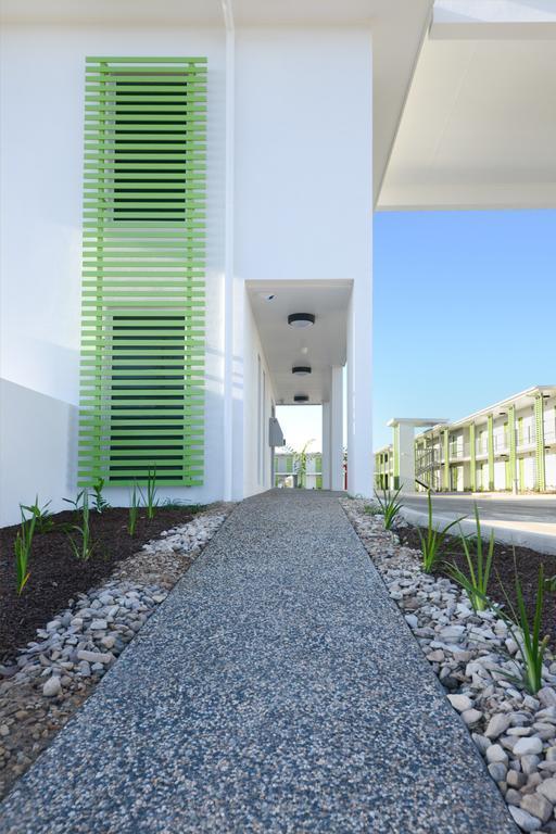 Mackay Oceanside Central Hotel Official المظهر الخارجي الصورة